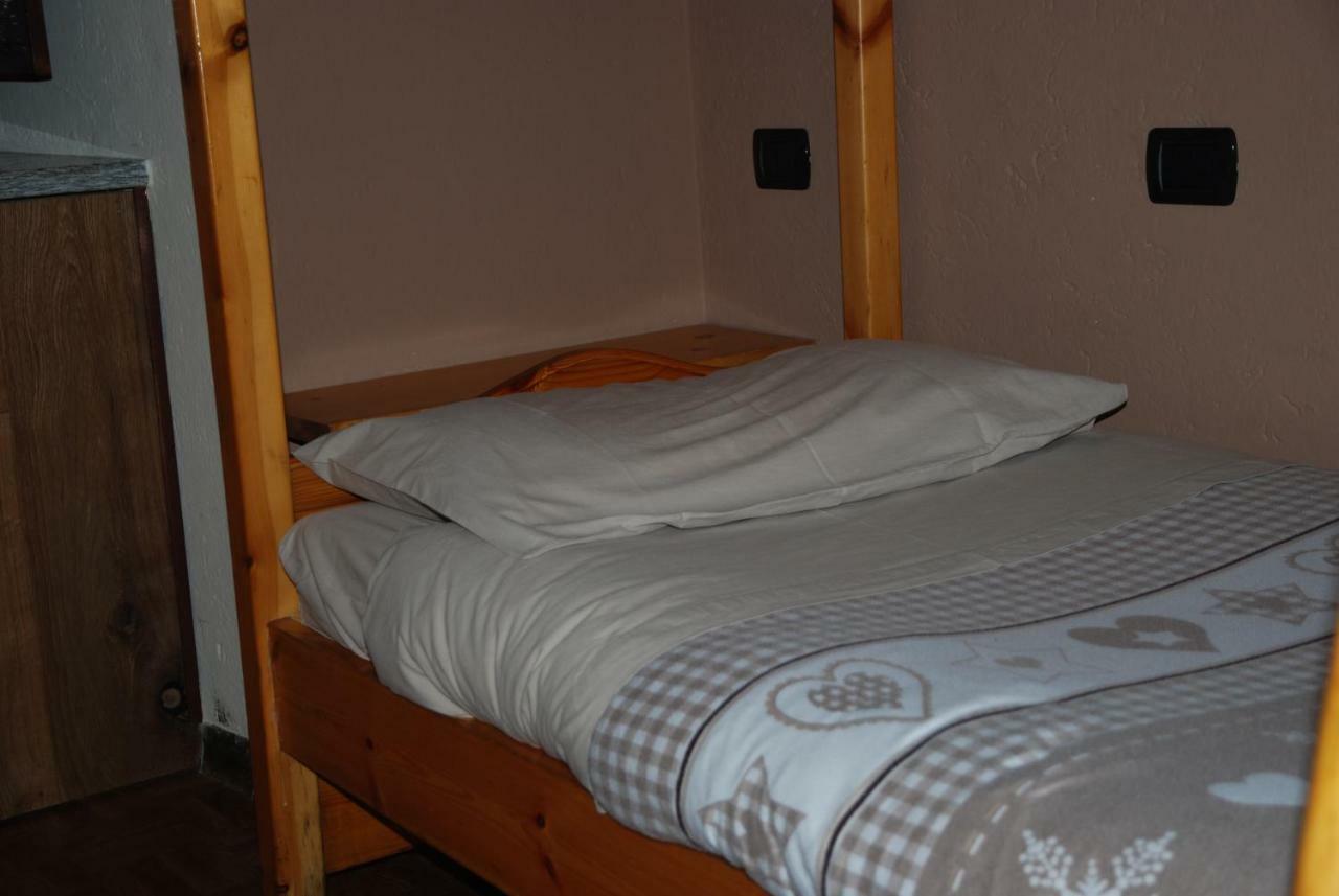 Casa vacanza in centro a La Salle Esterno foto